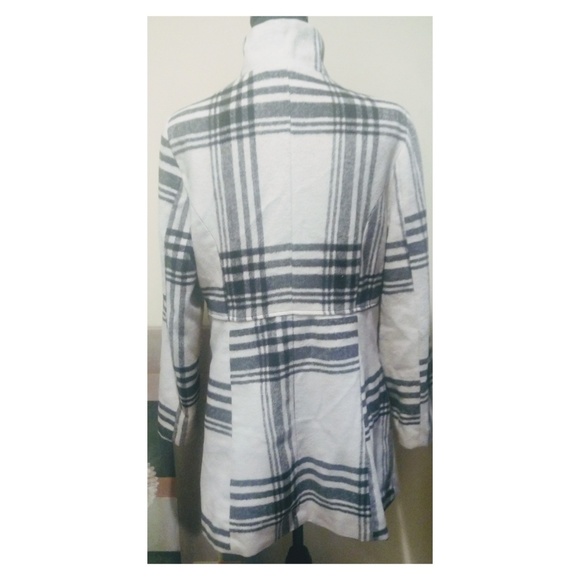 MICHAEL F. Coat! - Picture 4 of 5